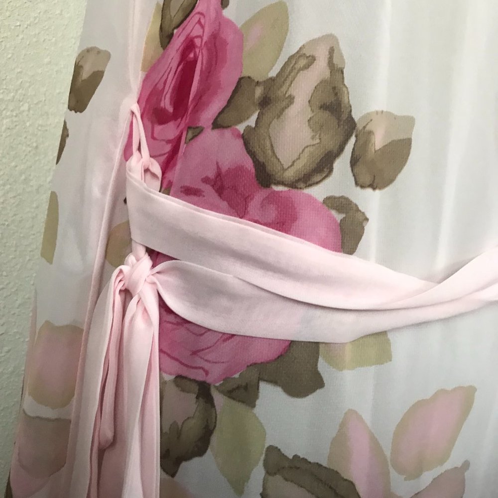 In Bloom Robe - Picture 9 of 16